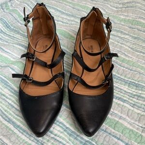 Mossimo Supply Co Black Pointed Toe Flats